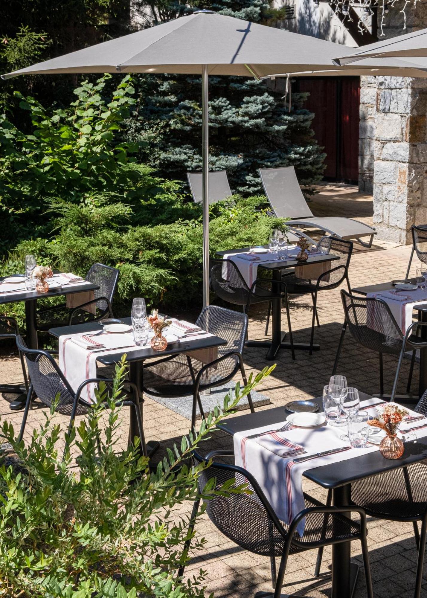 Mercure Saint-Lary Exteriér fotografie